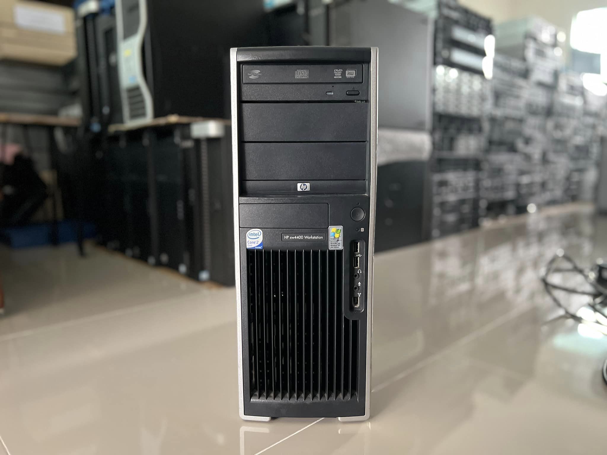 hp xw4400 workstation เวิร์คสเตชั่นมือสองพร้อมใช้งาน