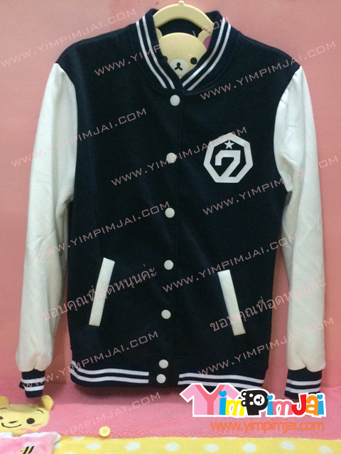 เสื้อกันหนาว เบสบอล สีกรมท่า แขนขาว ลายตามสั่ง วงนักร้องเกาหลี GOT 7 YUGYEOM 97 MARK TUAN 93