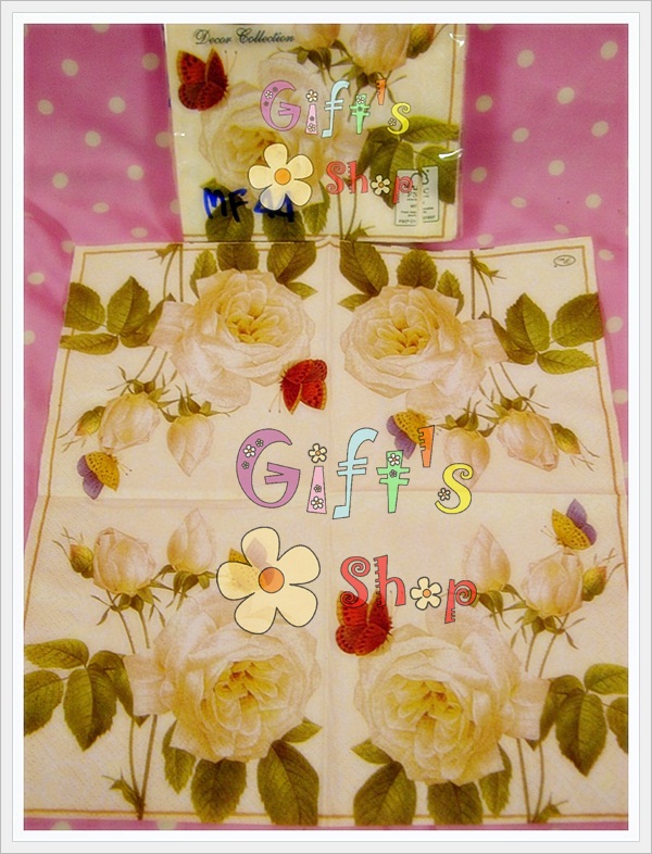 กระดาษแนปกิ้น ลายดอกกุหลาบสีขาว พื้นหลังสีครีม