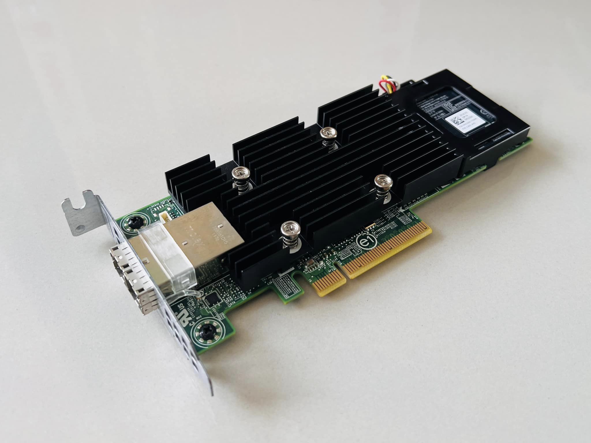 การ์ด RAID Dell Perc H830 12g DPN 0NR5PC มือสองพร้อมใช้งาน