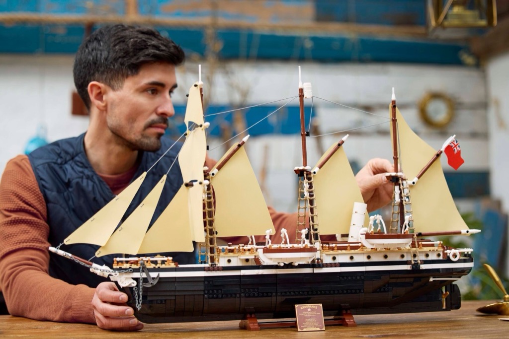 เลโก้ LEGO Exclusives 10335 The Endurance