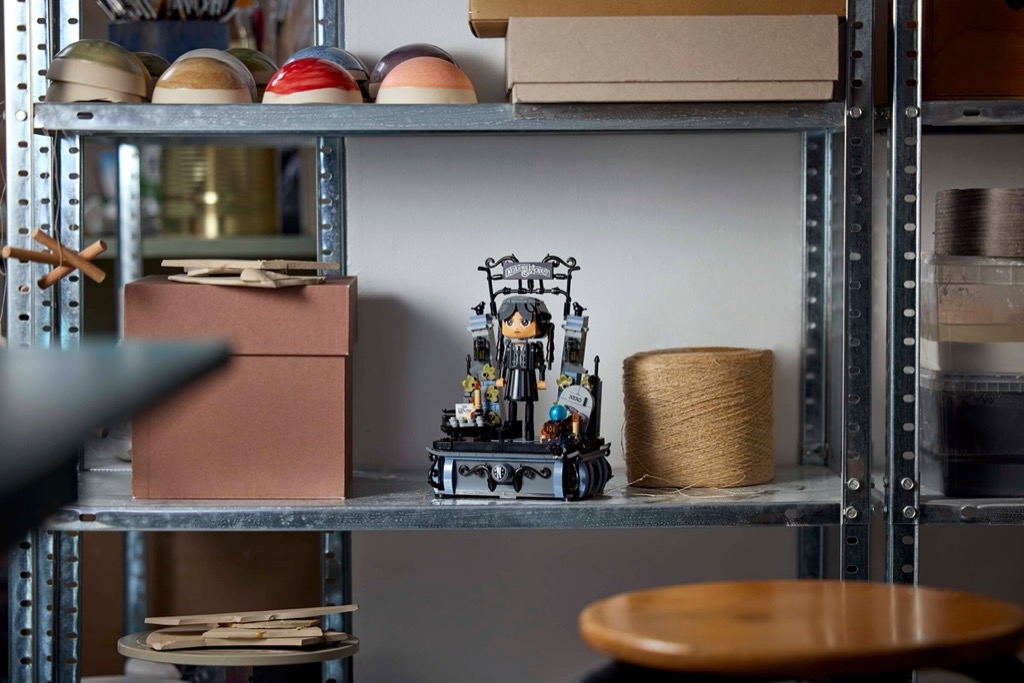 เลโก้ LEGO Exclusives Wednesday 76780 Addams Figure