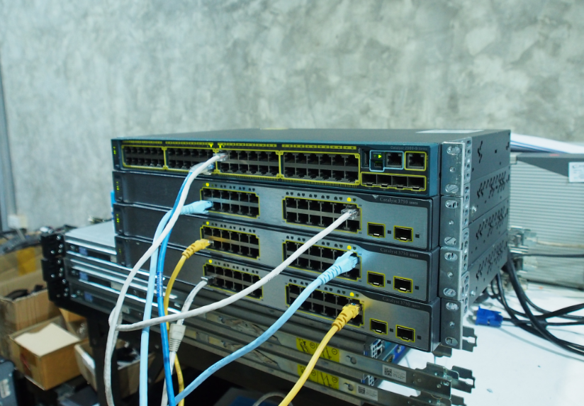 Cisco 3750-24TS-Sมือ 2 พร้อมใช้งาน