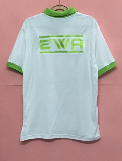 เสื้อโปโลขาว ปกเขียว ปัก EWA