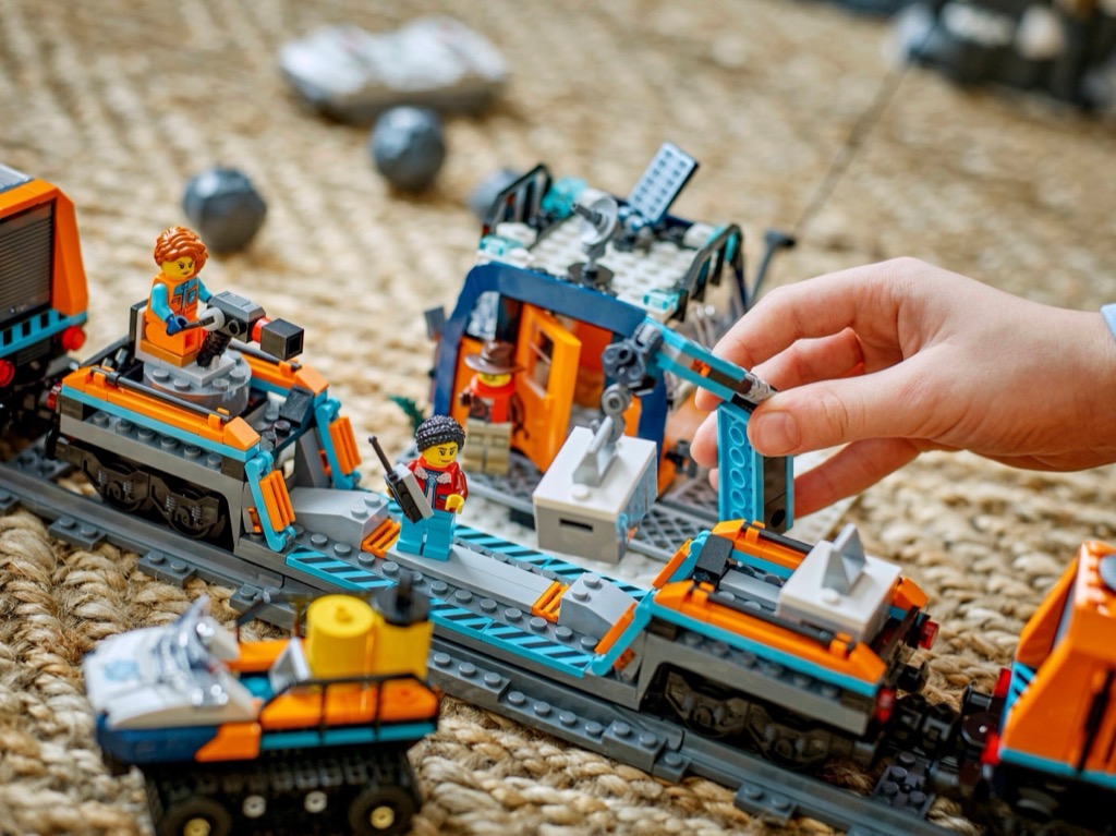 เลโก้ LEGO City 60470 Explorers’ Arctic Polar Express Train