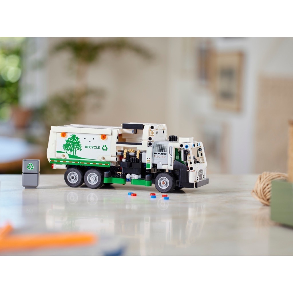 เลโก้ LEGO Technic 42167 Mack LR Electric Garbage Truck