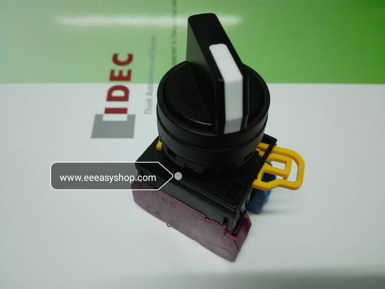 Selector Switch YW1S-2E10P