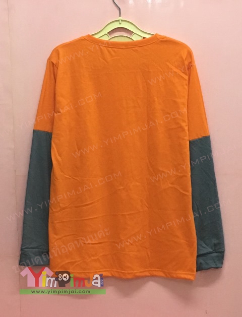 เสื้อยืดแขนสั้นต่อแขนยาวคนละสี