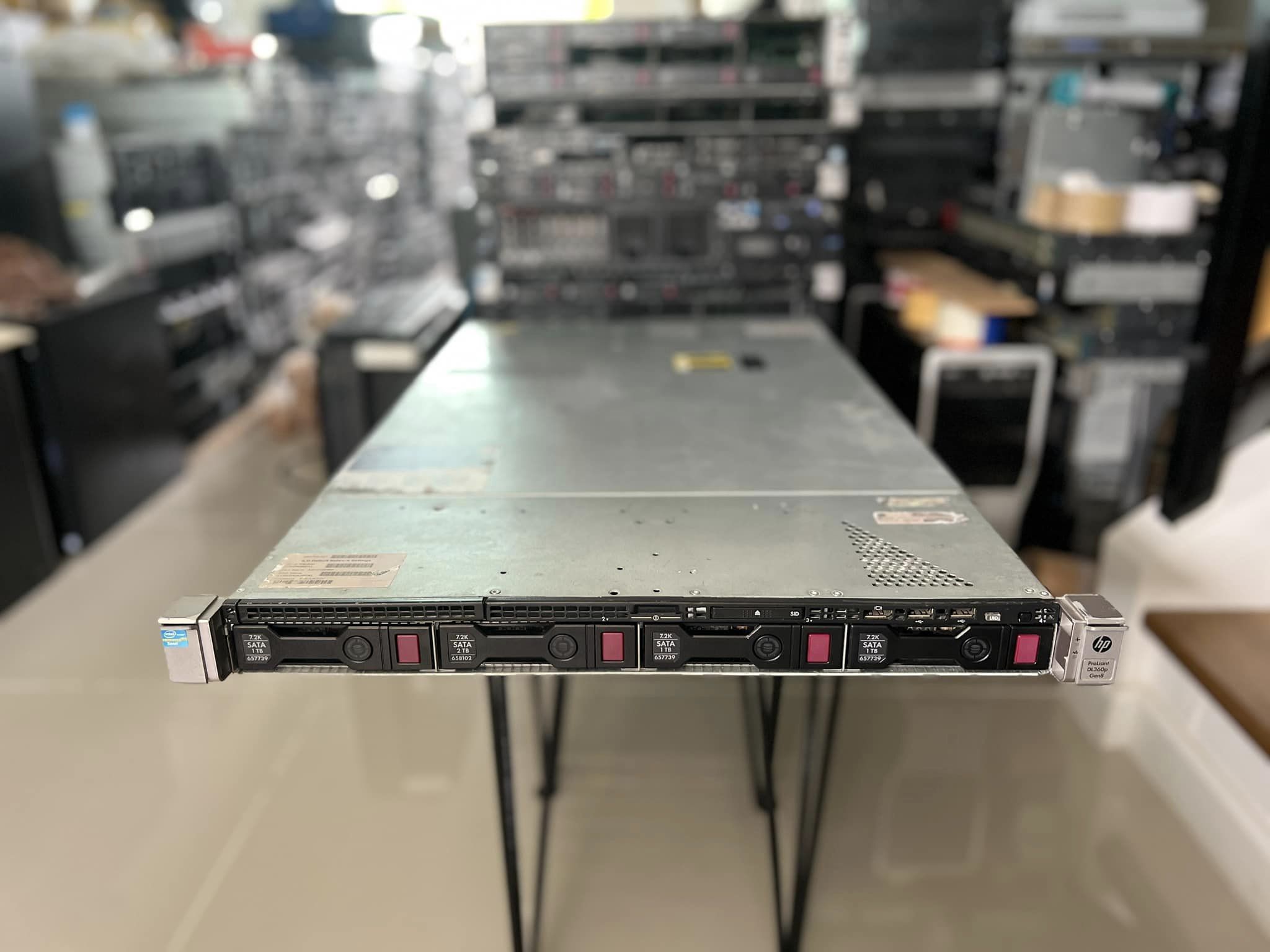 server hp dl360p g8 2cpu 32gb 16cores เซิฟเวอร์เอชพีมือสองพร้อมใช้งาน