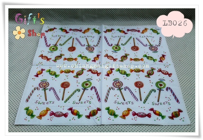 กระดาษแนปกิ้น ลายลูกอม พื้นหลังสีขาว