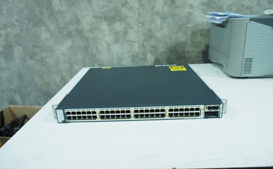 Cisco 3750E 48PoE Gig มือ 2 พร้อมใช้งาน