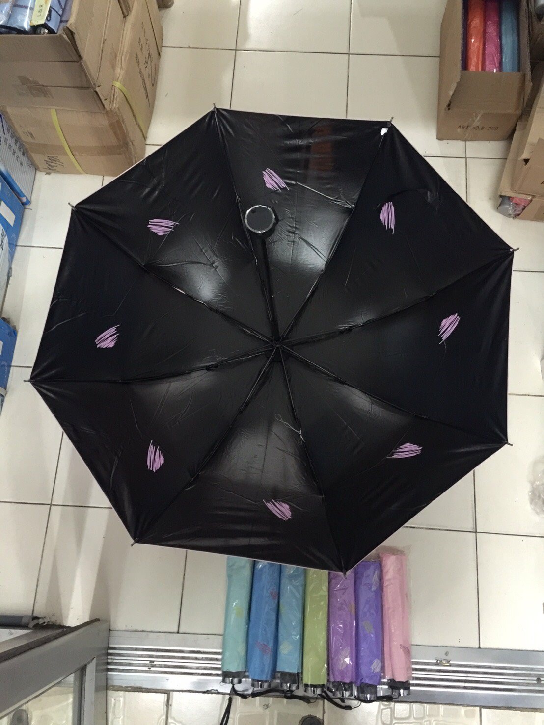 ร่ม4ตอน8ก้าน24นิ้วยูวีสีดำ รหัส 1620