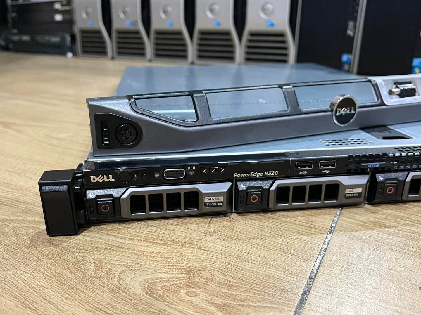 dell r320 ram 32gb server มือ 2 พร้อมใช้งาน