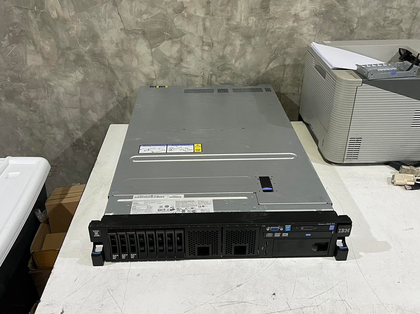 IBM X3650 M4 32gb 2cpu เซิฟเวอร์มือสองพร้อมใช้งาน