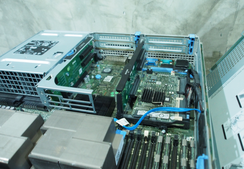 Server Dell R710 2cpu มือ 2 พร้อมใช้งาน