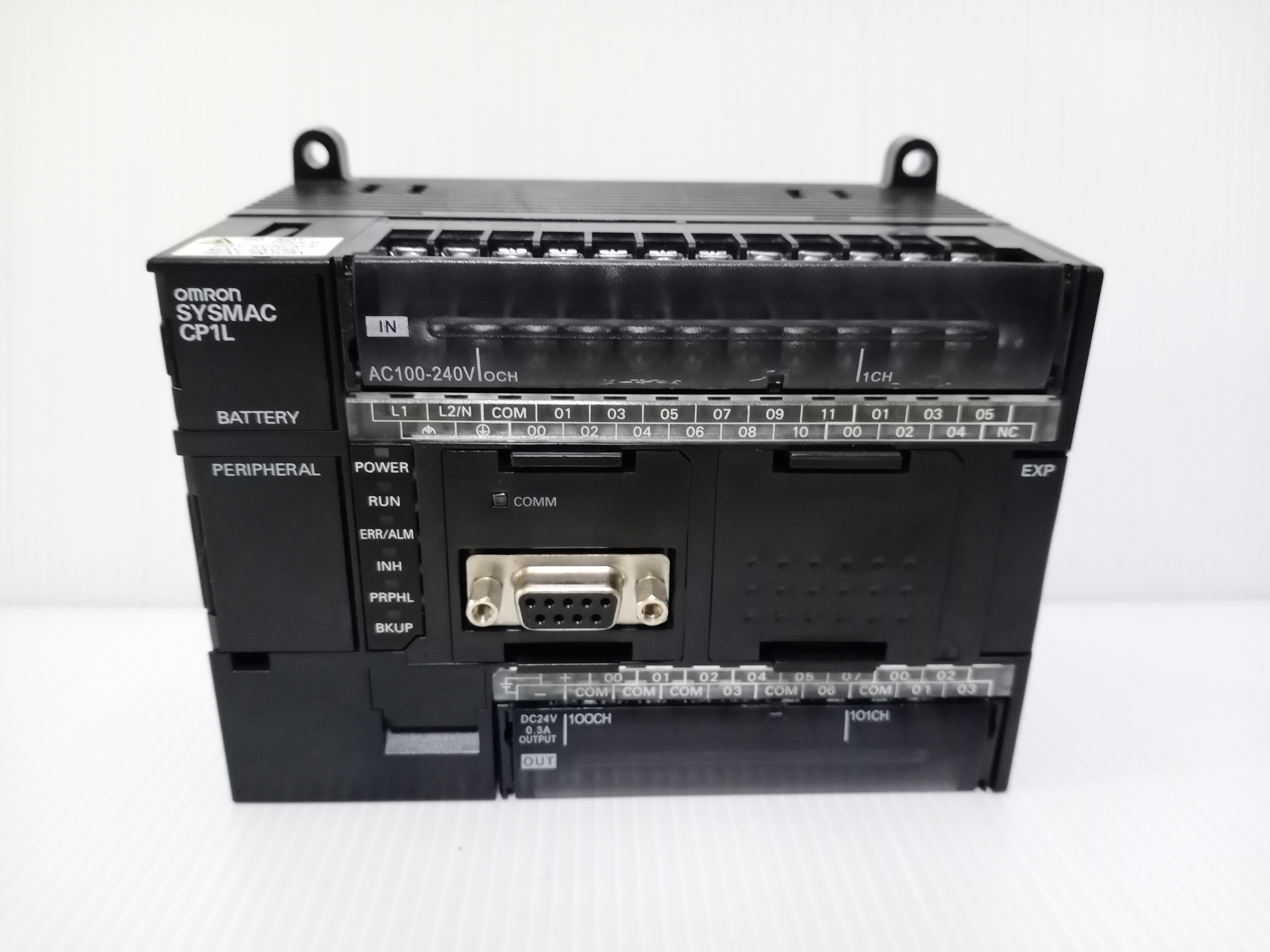 CP1L-M30DT-A + CP1W-CIF01 (สินค้าใหม่ไม่มีกล่อง)