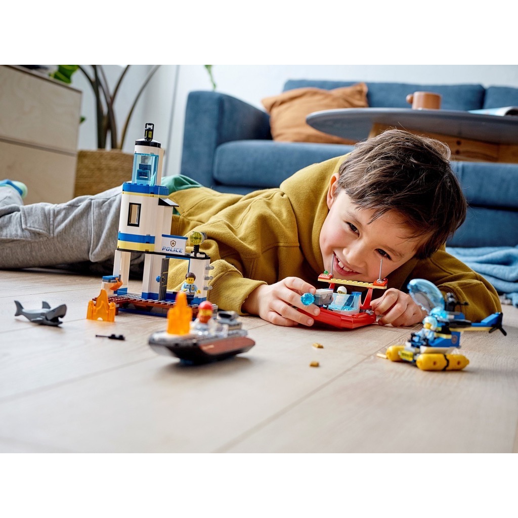เลโก้ LEGO City 60308 Seaside Police and Fire Mission