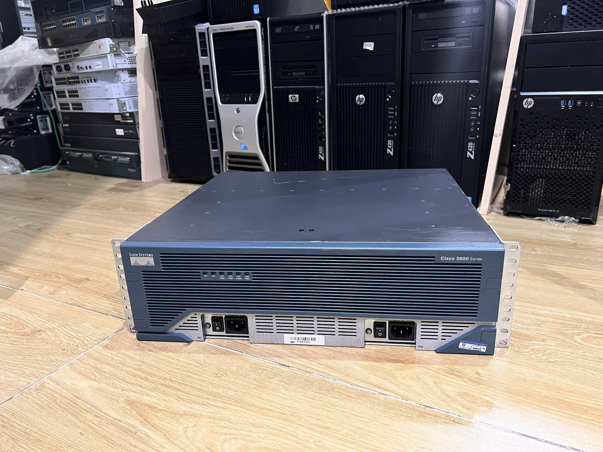Router Cisco 3845 เร้าเตอร์มือสองพร้อมใช้งาน