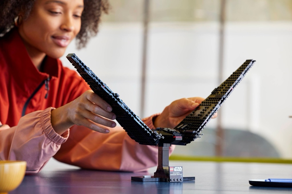 เลโก้ LEGO Star Wars 75406 Kylo Ren's Command Shuttle