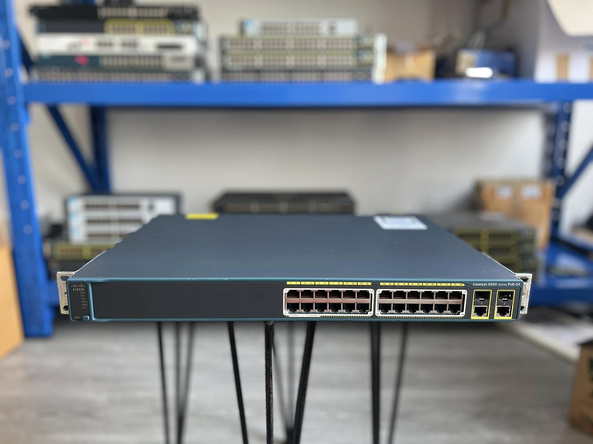 Switch Cisco 2960 PoE 24 port สวิทซิสโก้พีโออีมือสองพร้อมใช้งาน