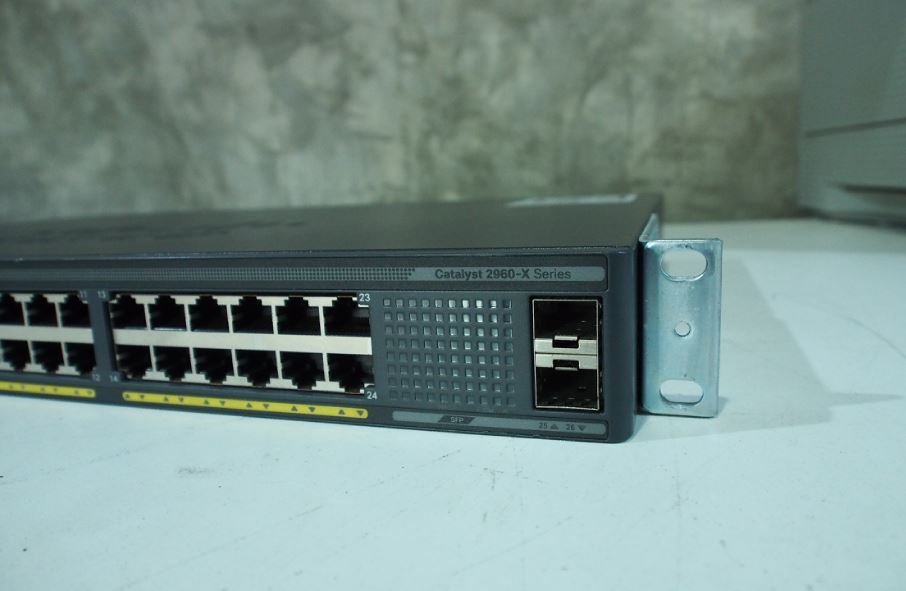 Cisco Catalyst 2960-X Series มือ 2 พร้อมใช้งาน