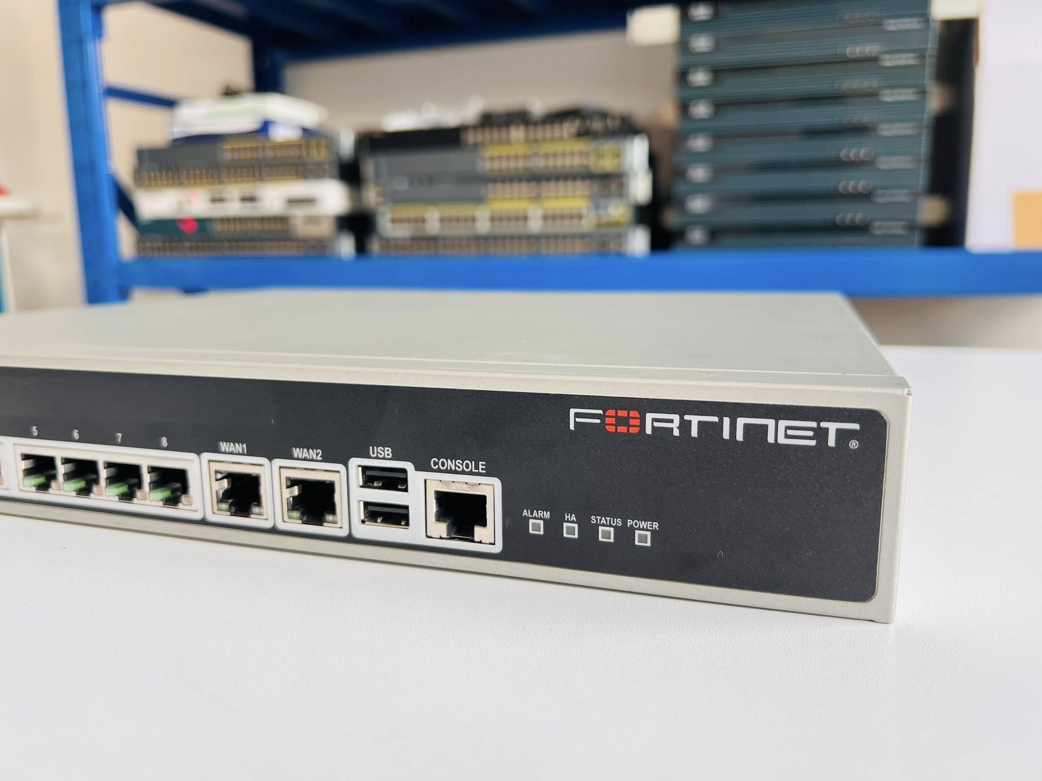 FortiGate 110C security appliance ฟอติเกตมือสองพร้อมใช้งาน