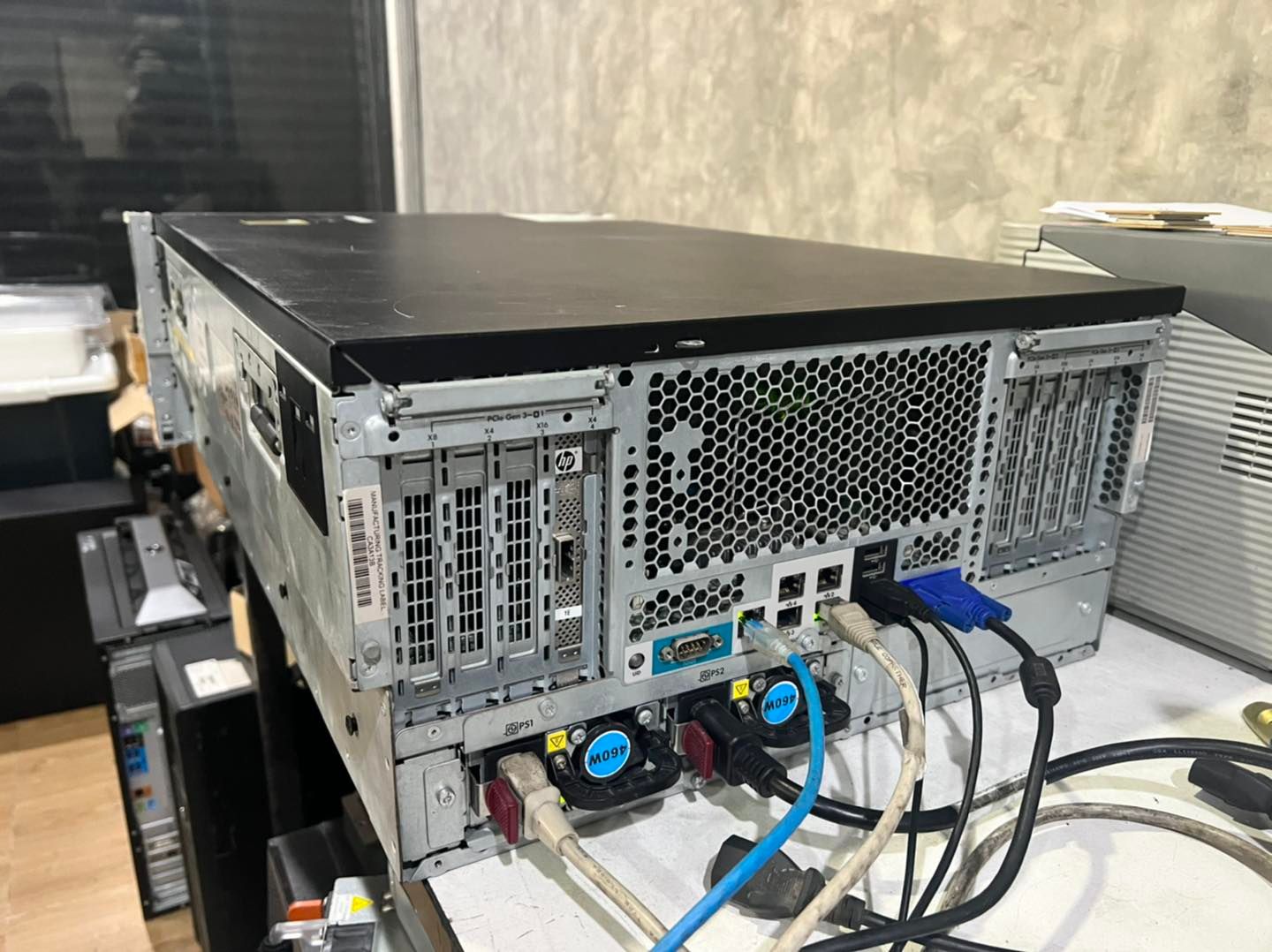 hp ml350p g8 server 2cpu 32gb 20cores มือสองพร้อมใช้งาน