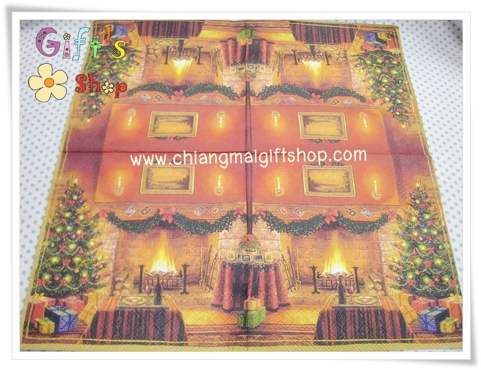 กระดาษแนปกิ้น ลายดินเนอร์วันคริสต์มาส เตาผิงไฟ ต้นสน กล่องของขวัญ