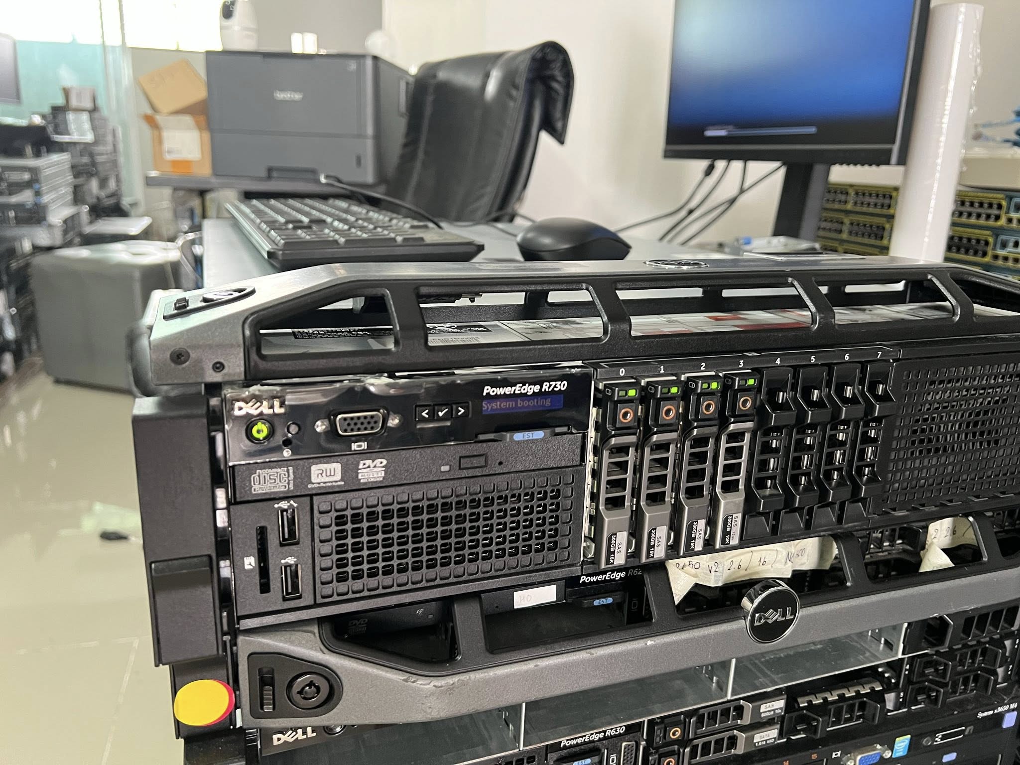 dell r730 2cpu 32gb 36cores server เครื่องประกัน 3 เดือน เซิฟเวอร์เดลมือสองพร้อมใช้งาน