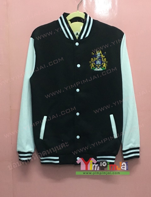 เสื้อเบสบอลโรงเรียน เสื้อห้อง สั่งปักหน้าหลัง สีดำแขนขาว