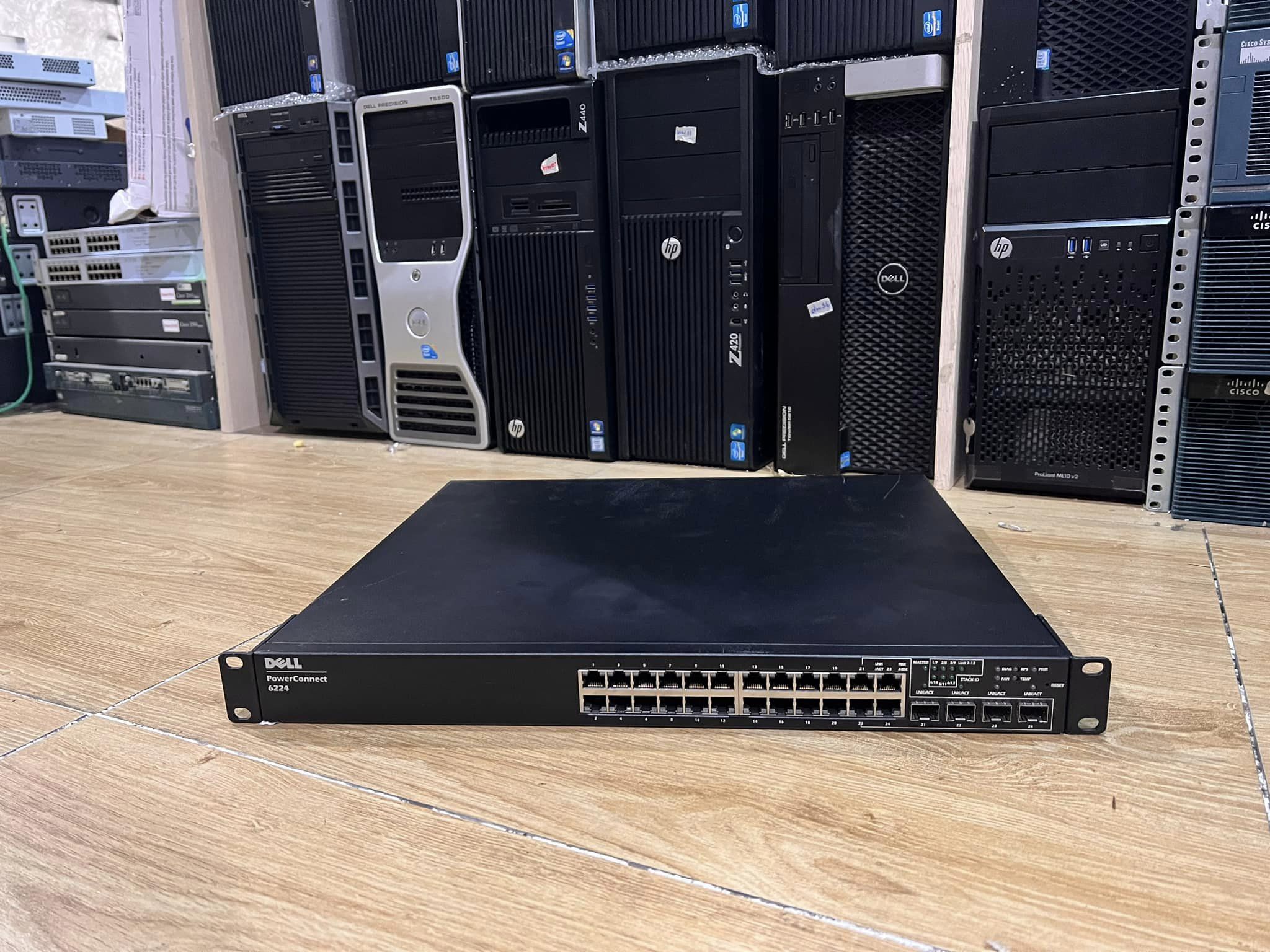 dell powerconnect 6224 24port gigabit sfpสวิทมือสองพร้อมใช้งาน