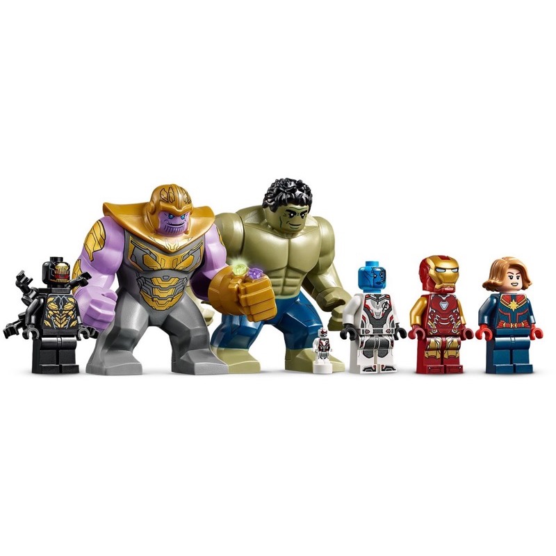 LEGO Super Heroes 76131 Avengers Compound Battle