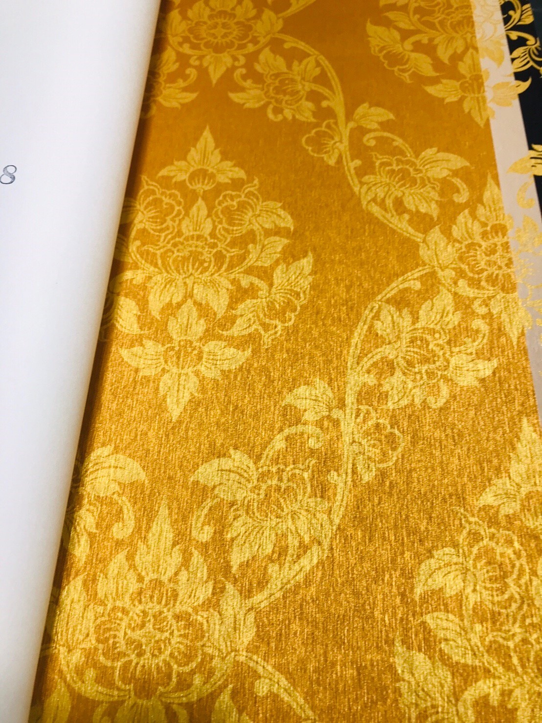 วอลเปเปอร์ลายไทย ดอกพุดตาน ทอง 101-12