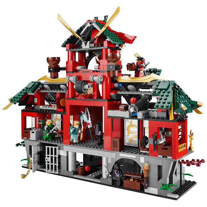 LEGO Ninjago 70728 Battle for Ninjago City (กล่องไม่สวย-Minor Damaged Box)