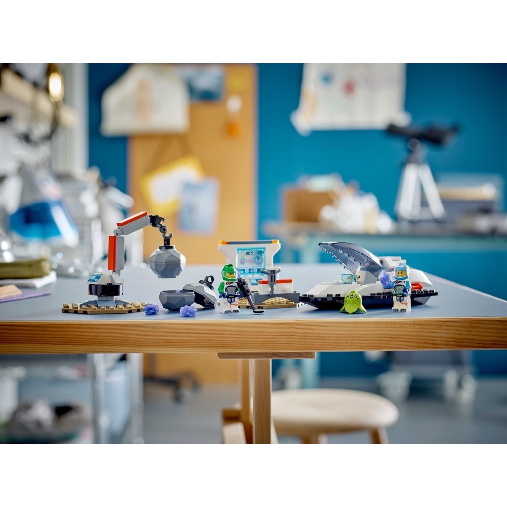 เลโก้ LEGO City 60429 Spaceship and Asteroid Discovery