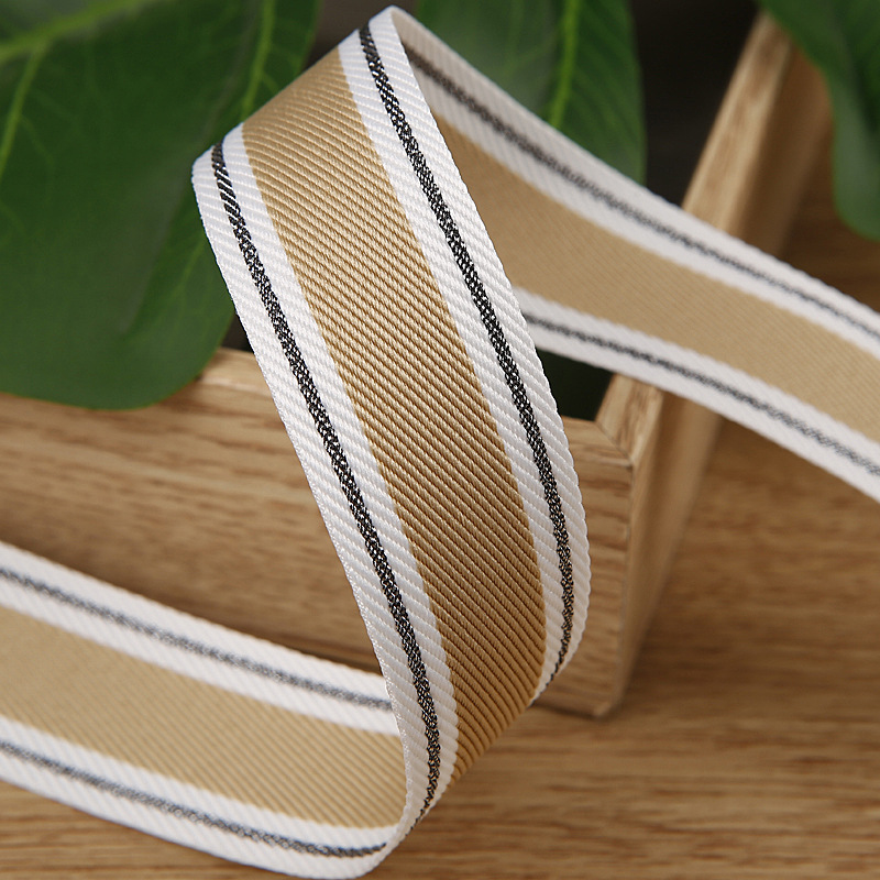 ริบบิ้นผ้า แต่งขอบ สีพาสเทล ขนาด 2.5 ซม.