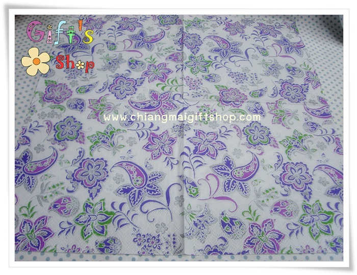 กระดาษแนปกิ้น ลายวินเทจ เขียว ม่วง พื้นหลังสีขาว