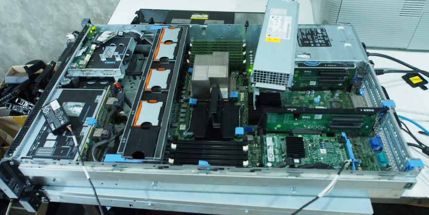 Server Dell R710 มือ 2 พร้อมใช้งาน