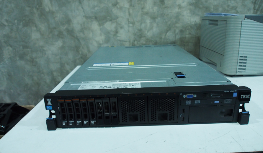 server ibm x3650 m4 มือ 2 พร้อมใช้งาน