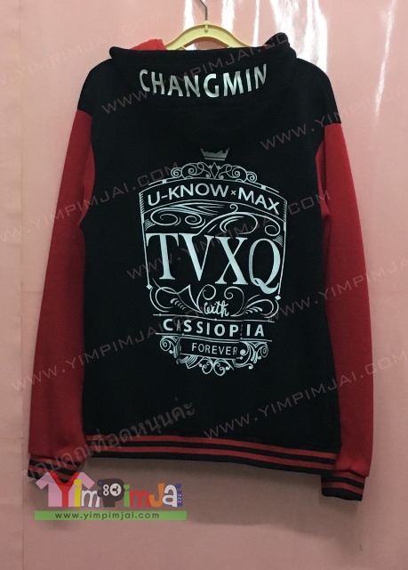 เสื้อแจ็คเก็ตเบสบอลแบบมีฮู้ดสีดำแขนแดง เสื้อแฟนเมด TVXQ