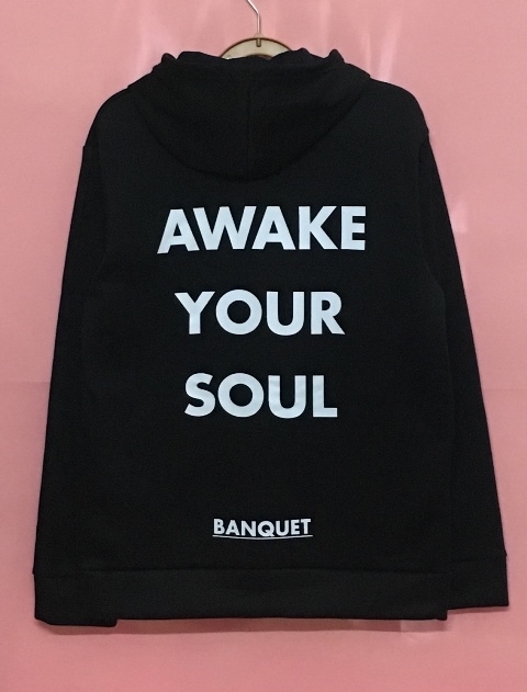 เสื้อฮู้ดสกรีน awake your soul