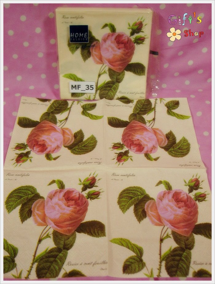 กระดาษแนปกิ้นยุโรป, ลายดอกกุหลาบ, ลายดอกกุหลาบสีชมพู, พื้นหลังสีครีม, ลายดอกกุหลาบใหญ่ๆ, สไตล์วินเทจ
