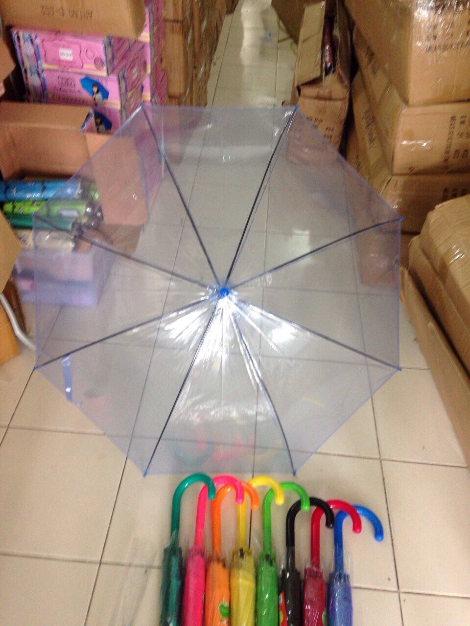 ร่มใส คละ สี 22 นิ้ว