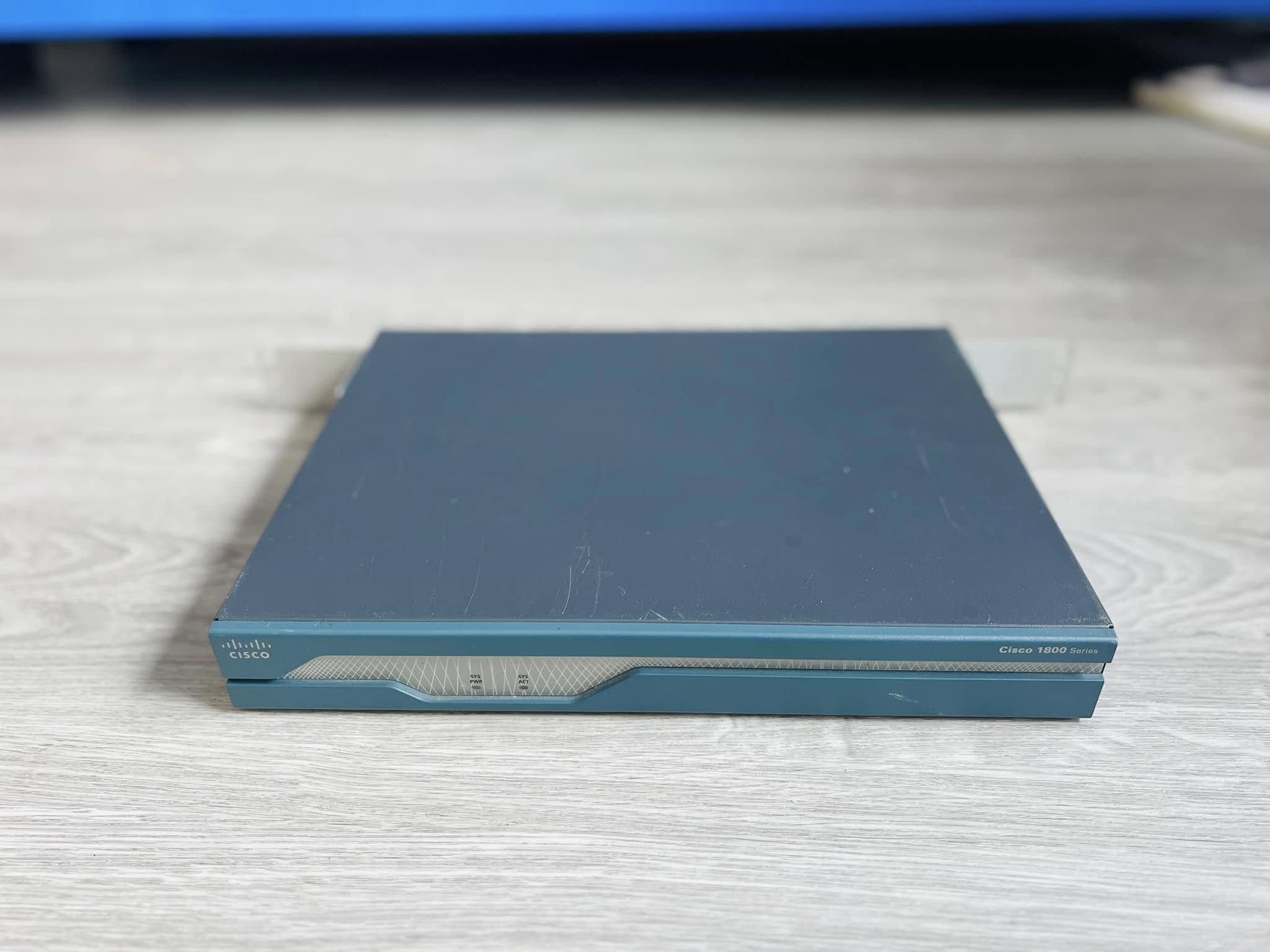 Router cisco 1841 เร้าเตอร์ซิสโก้มือสองพร้อมใช้งาน