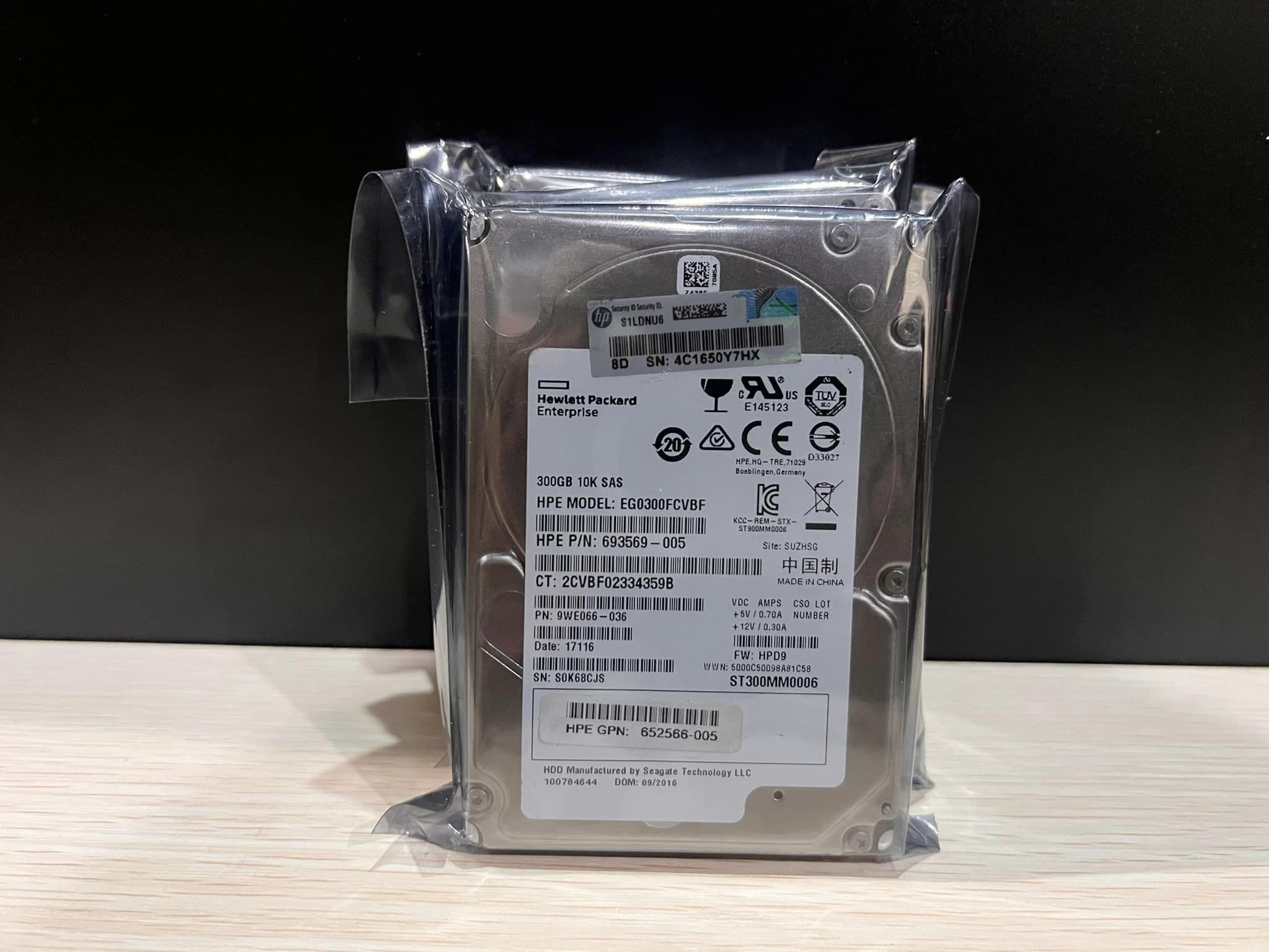 hdd sas 300gb 10k 2.5 ฮาร์ดดิสเซิฟเวอร์มือสองพร้อมใช้งาน