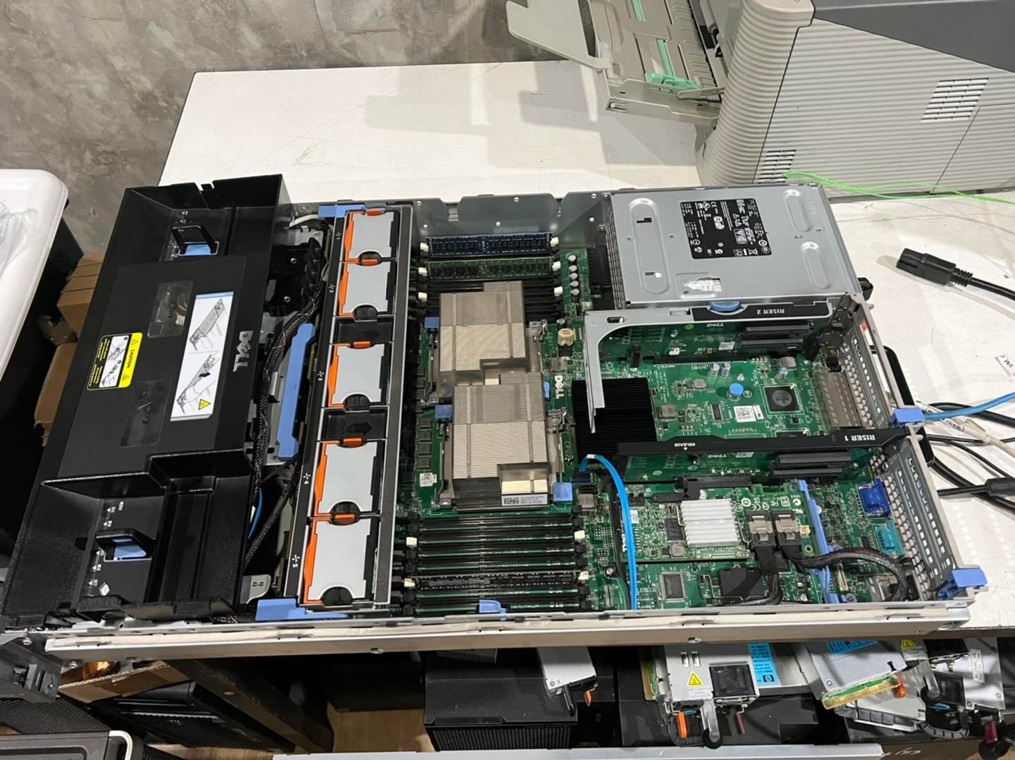 dell r710 2cpu server มือสองพร้อมใช้งาน