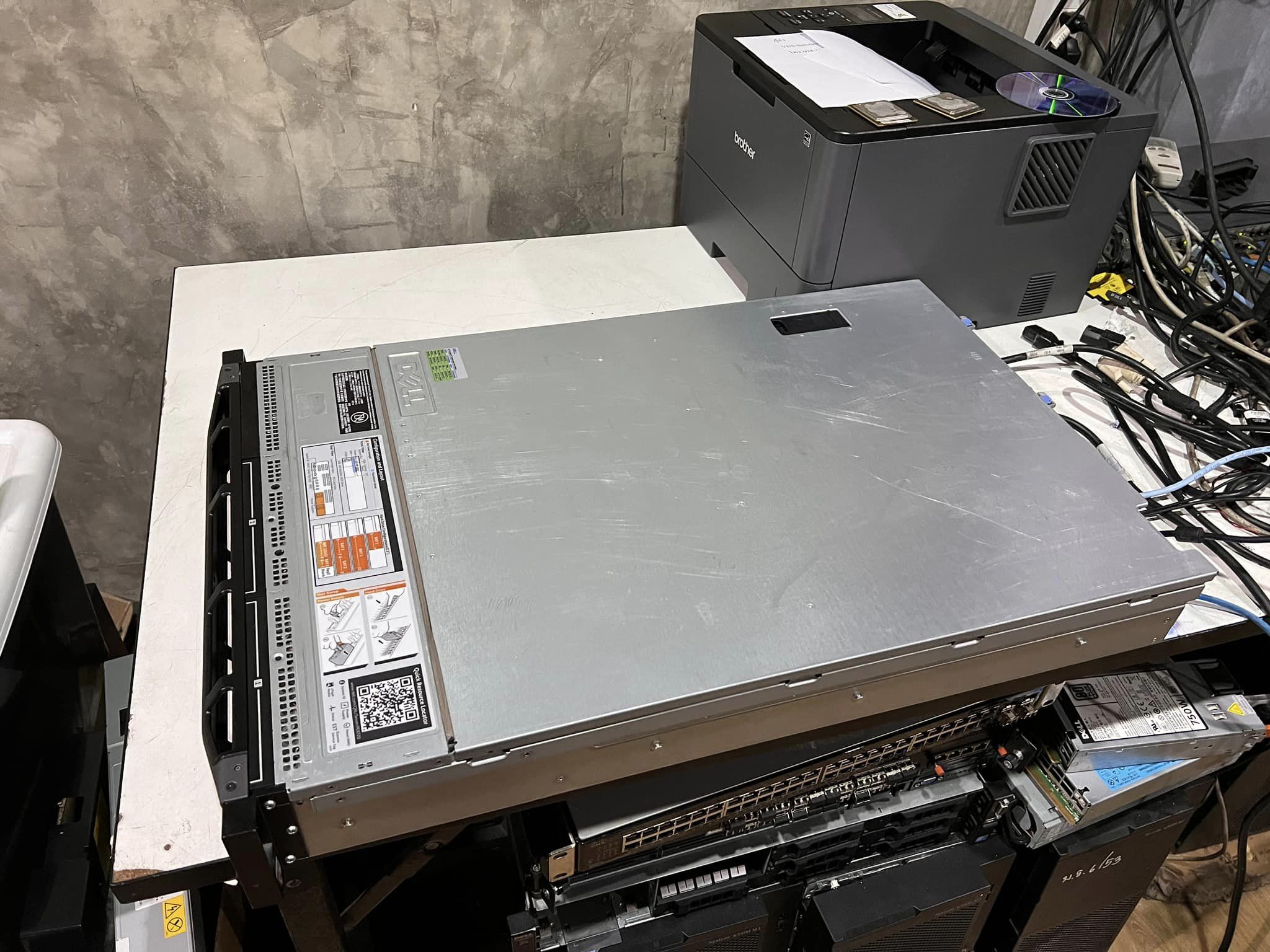 dell r720 2cpu 32gb 20cores เซิฟเวอร์มือสองพร้อมใช้งาน