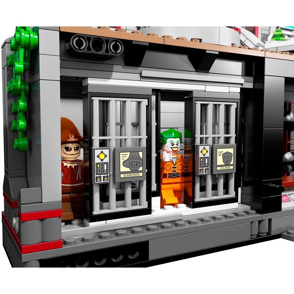 LEGO Super Heroes 10937 Batman Arkham Asylum Breakout
