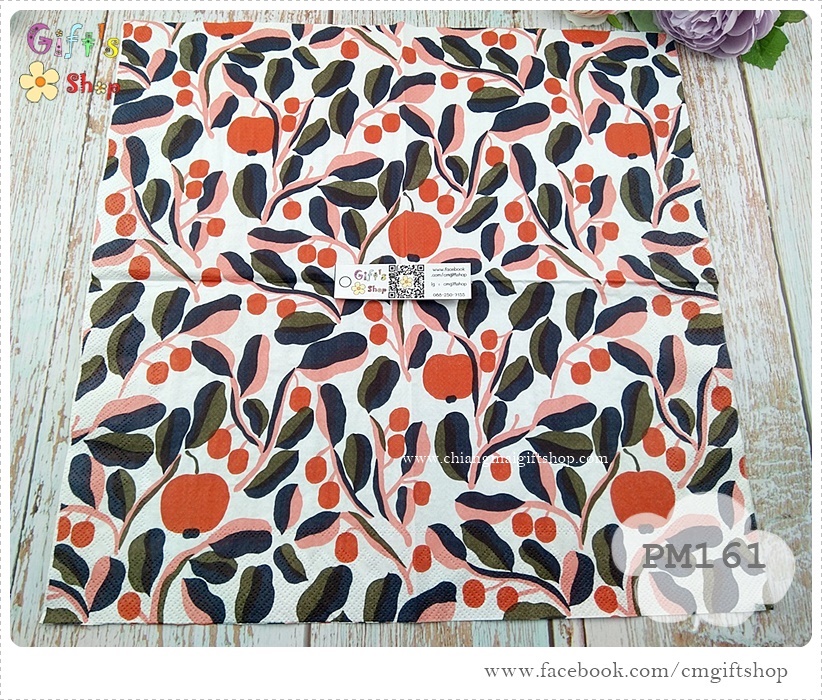 กระดาษแนปกิ้นยุโรป, ลายดอกไม้, ลายJASPL white rose, ลายของ marimekko, ผลไม้สีแดงกับใบไม้, พื้นหลังสีขาว