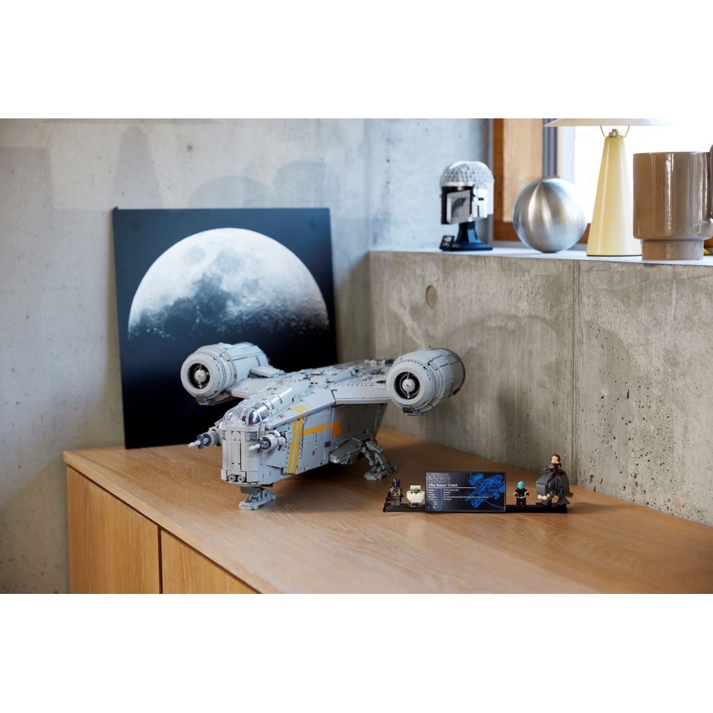 เลโก้ LEGO Exclusives Star Wars 75331 The Razor Crest (มีกล่องกระดาษตรงรุ่น)